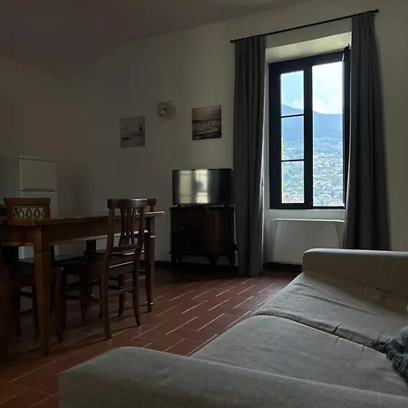 Aparthotel Castello Oldofredi à Monte Isola Extérieur photo