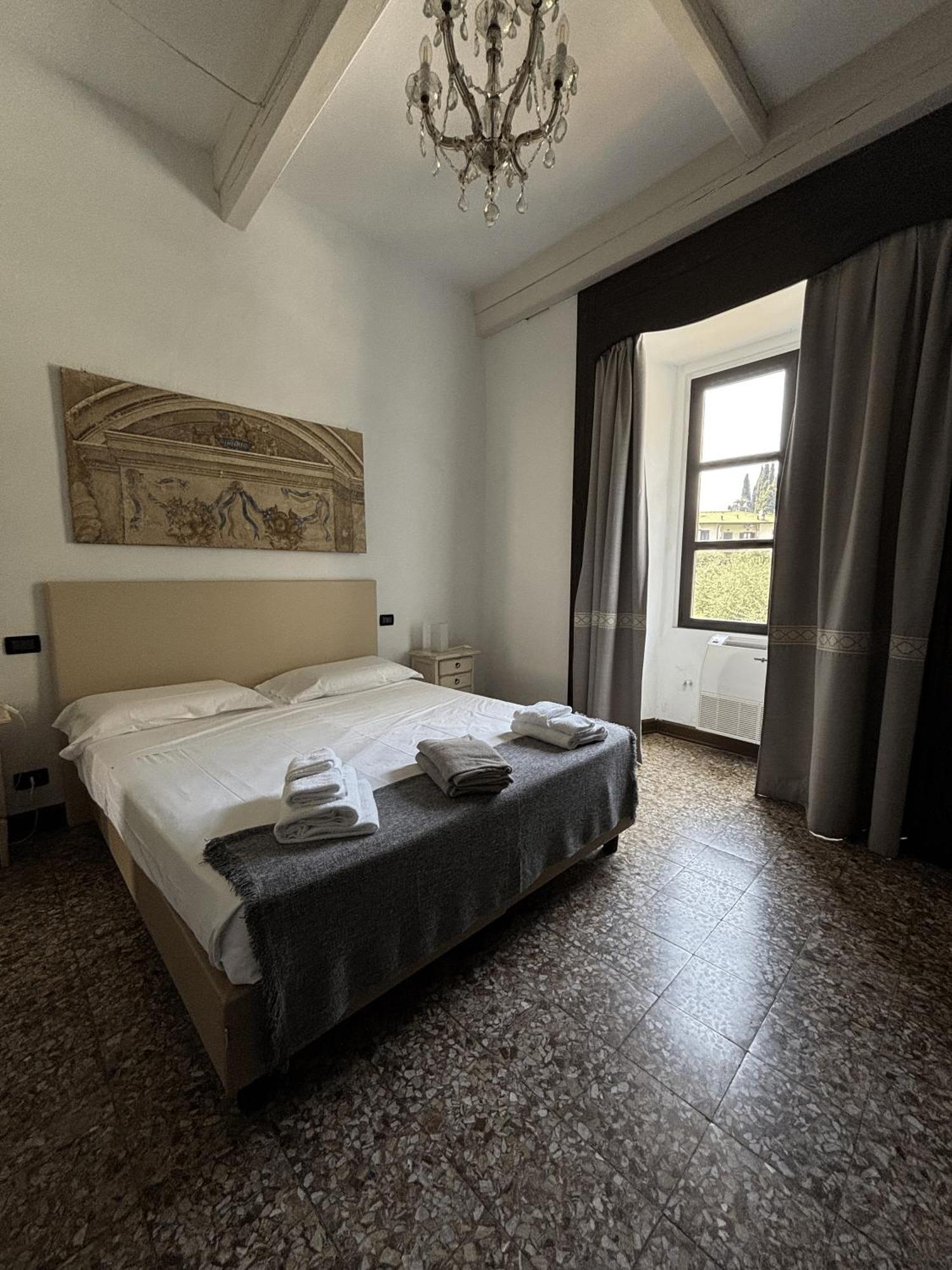 Castello Oldofredi Aparthotel 4*