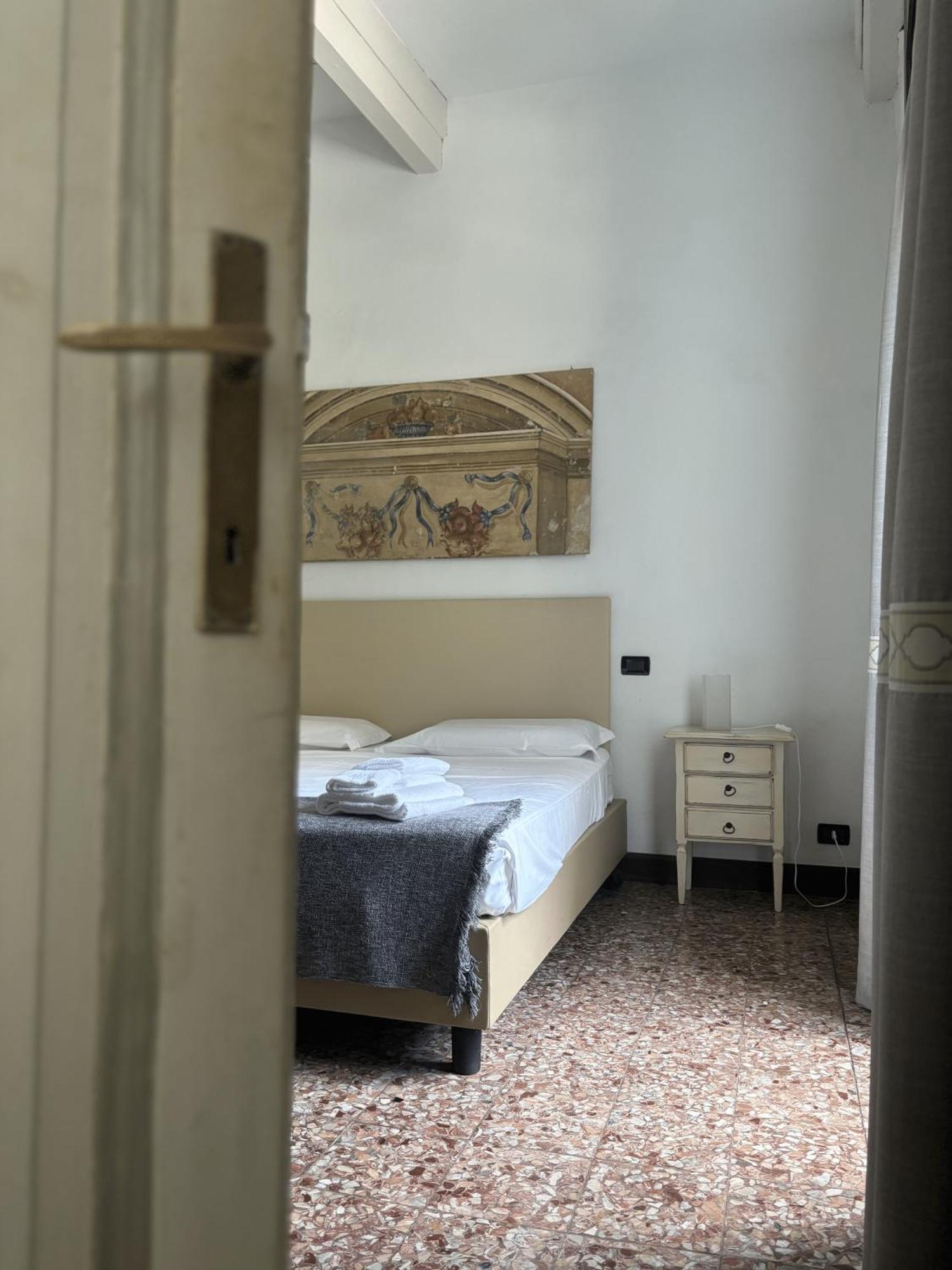 Castello Oldofredi 4* Monte Isola